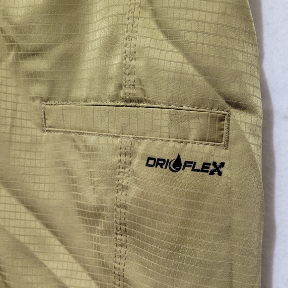 PELAGIC HIGH PERFORMANCE DRI-FLEX HYBRID II FISHING SHORTS MEN'S SIZE 40 - Picture 7 of 15